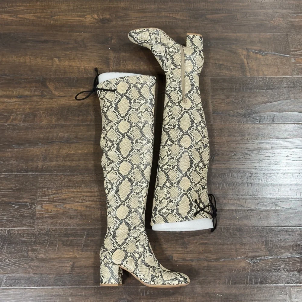 Gianni Bini Trillia Snakeskin Over The Knee‎ Boots Size 7 Women
